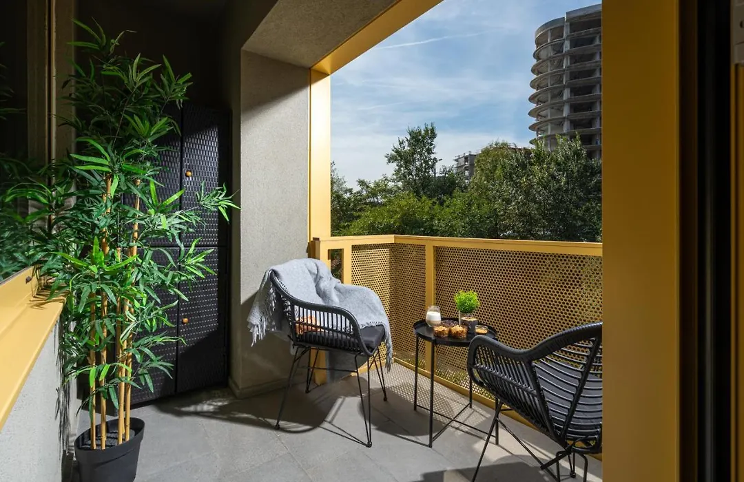 Brooklyn Studio - Aviatiei Park - Netflix - Parking-1