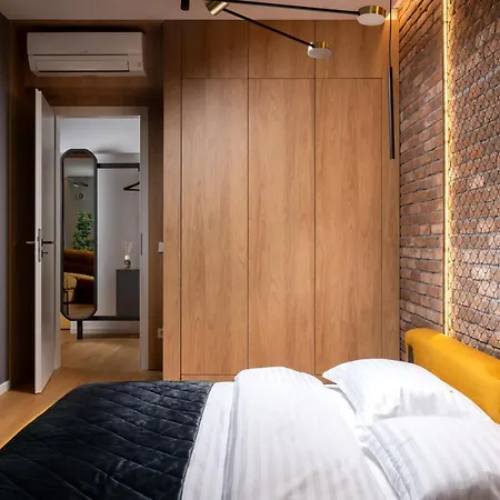 Brooklyn Studio - Aviatiei Park - Netflix - Parking-2